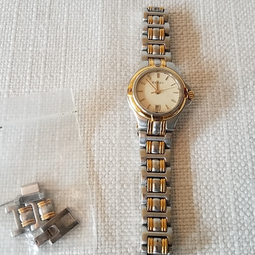 Gucci watch